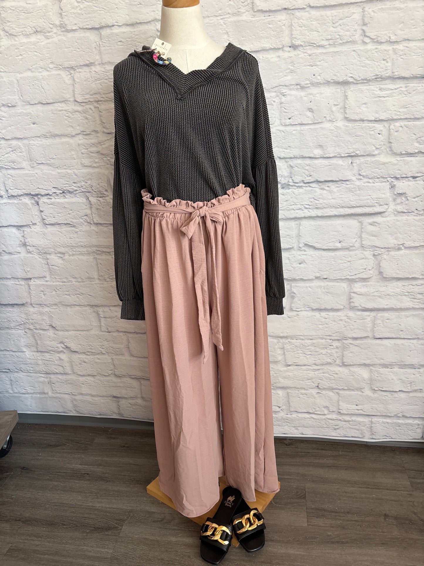 Gathered waist pant