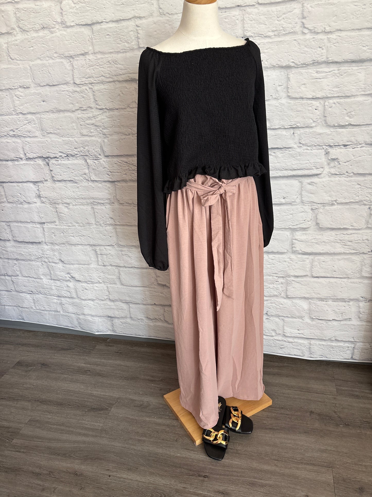 Gathered waist pant