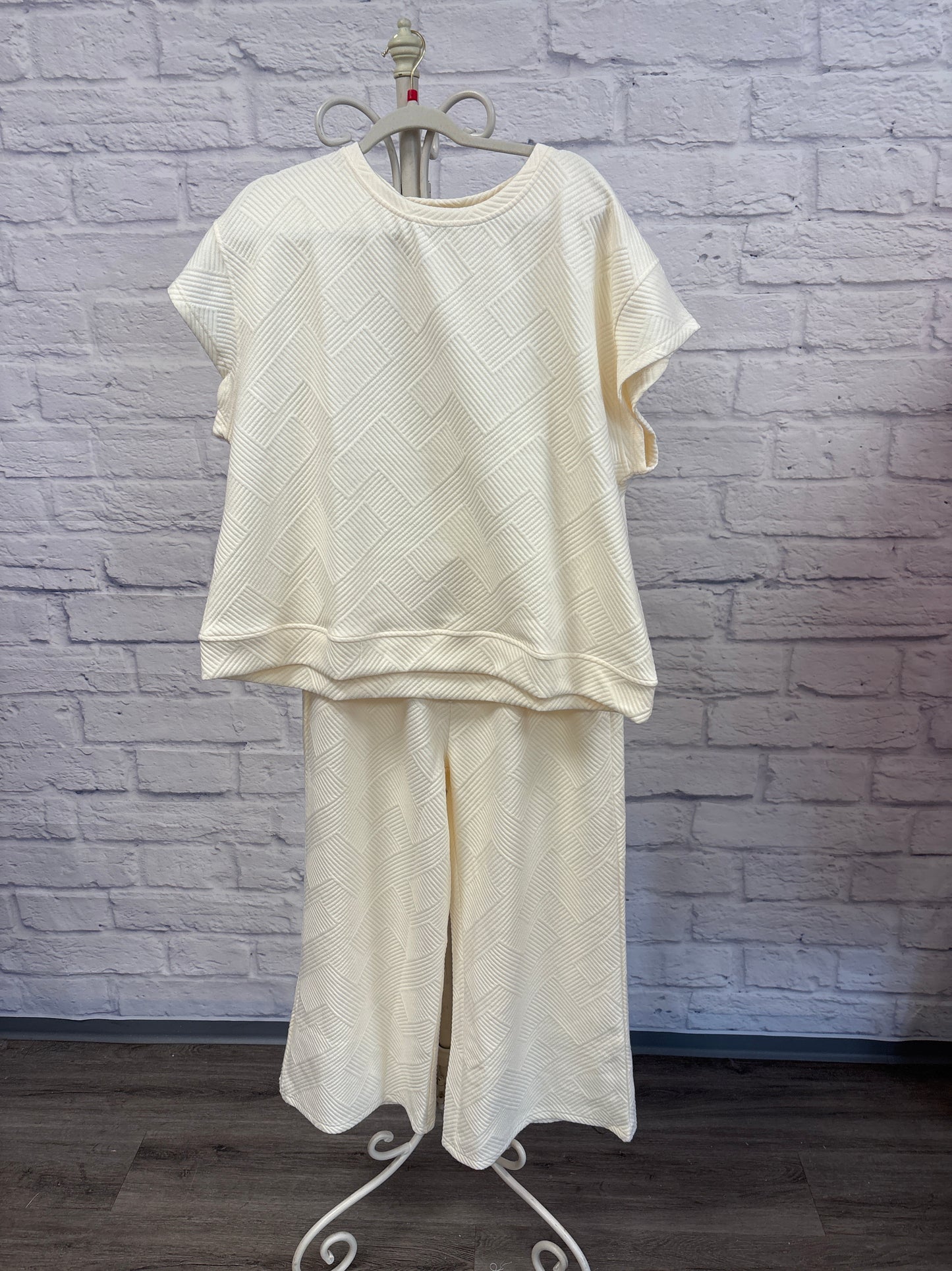 2 piece textured pant set