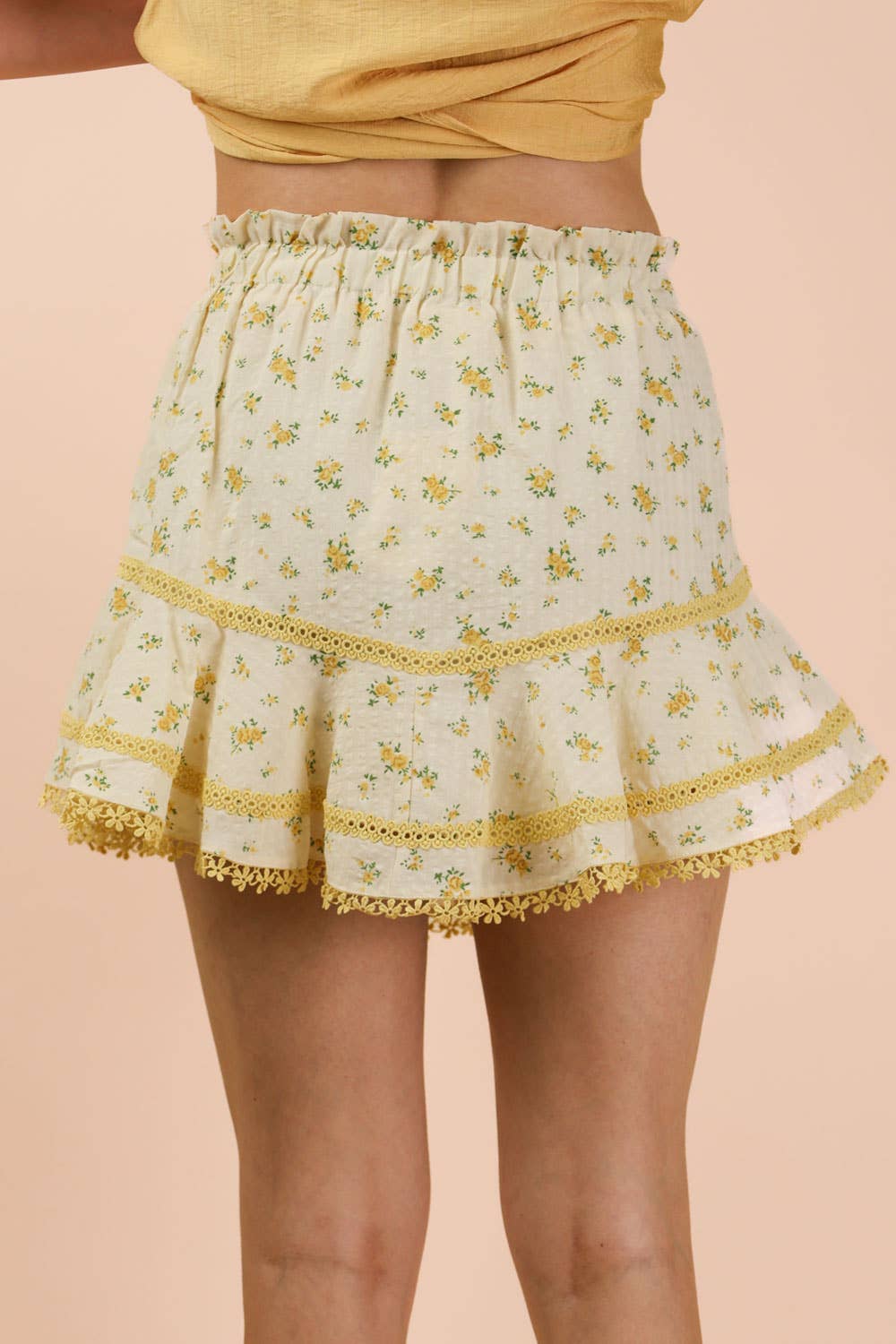 Floral Printed Ruffled Shorts W/ Crochet Trim