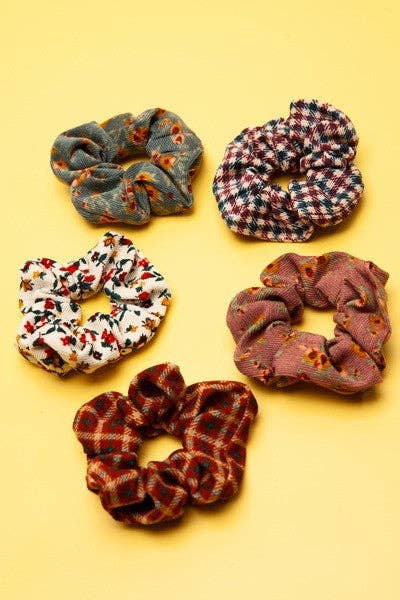 SOFTEST PATTERN FLOWER DESIGN SCRUNCHES | 40S702