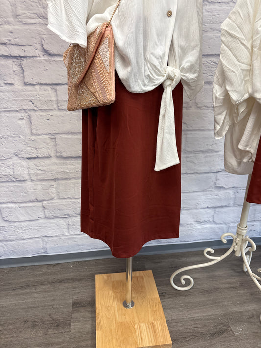 Straight skirt