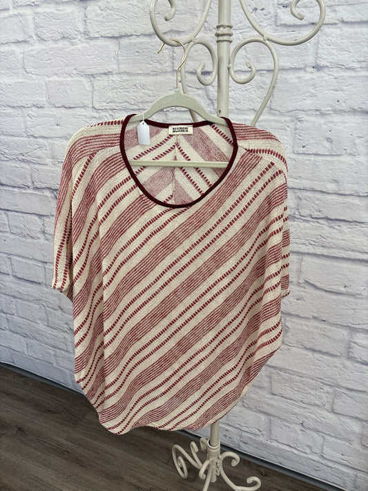 Vertical stripe knit shirt