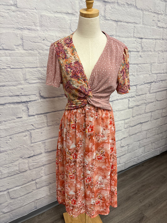 Floral crisscross waist dress