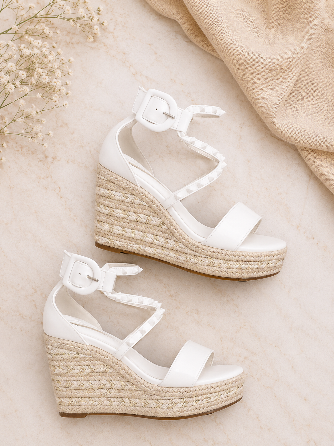Vinci White Wedges