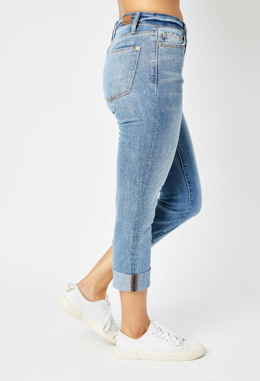 Judy Blue -cuffed capri jeans