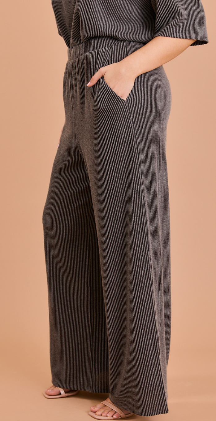 ELASTIC WAIST WIDE LEG PANTS