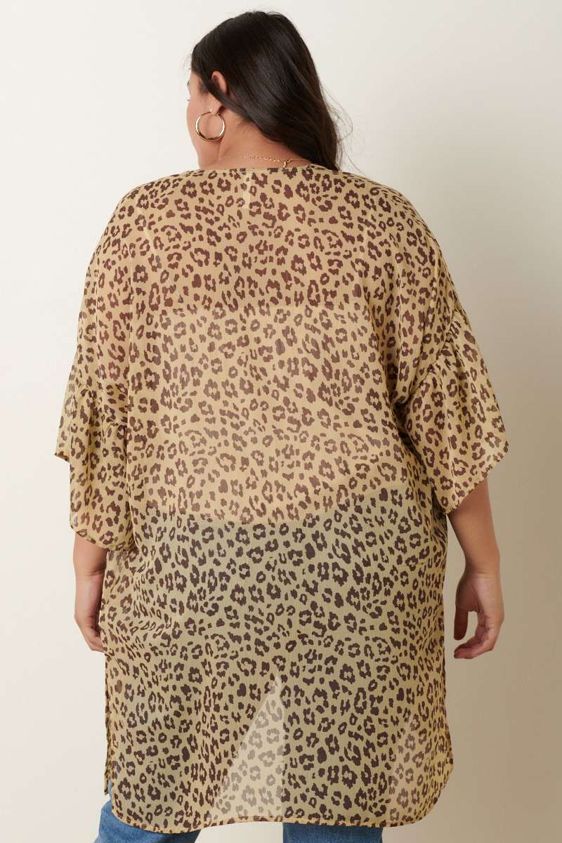 PLUS ANIMAL PRINT KIMONO