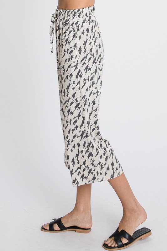 MULTI PRINT CROPPED PANTS