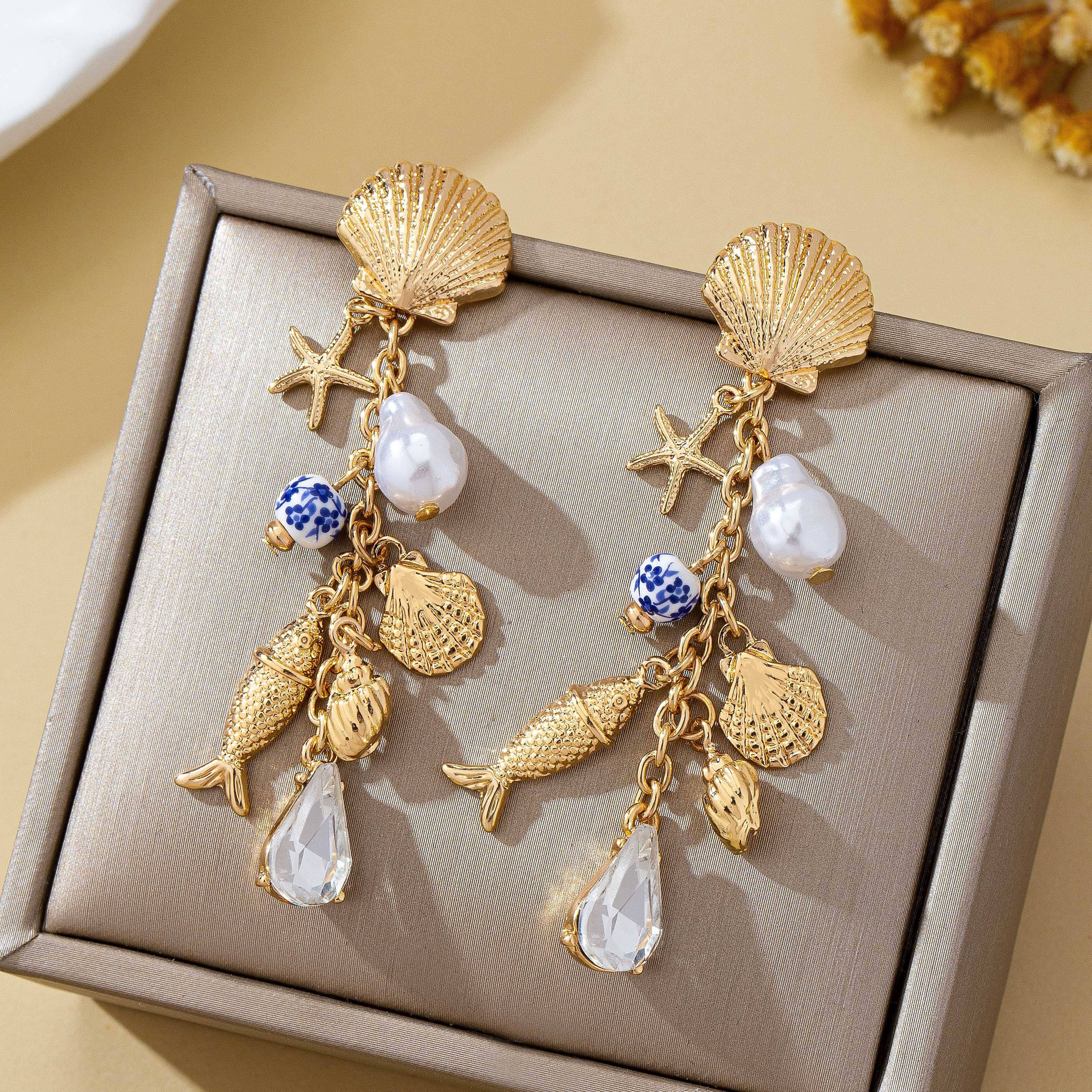 Pearl Shell Fish Cluster Charm Drop Earrings