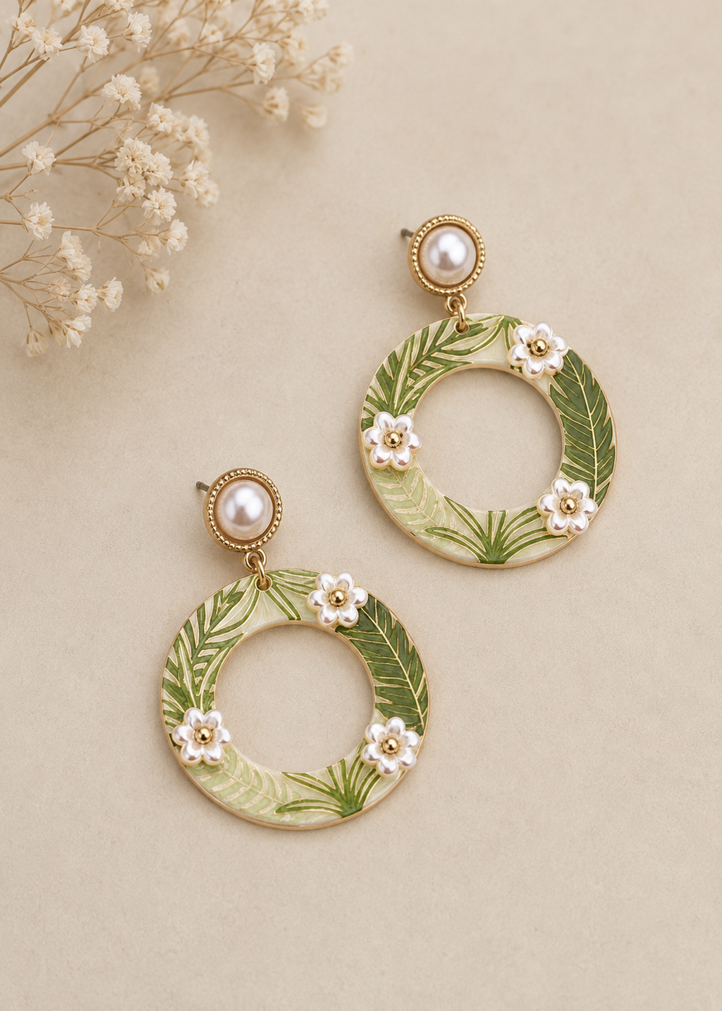 ACRYLIC PEARL LEAF PRINT EARRINGS