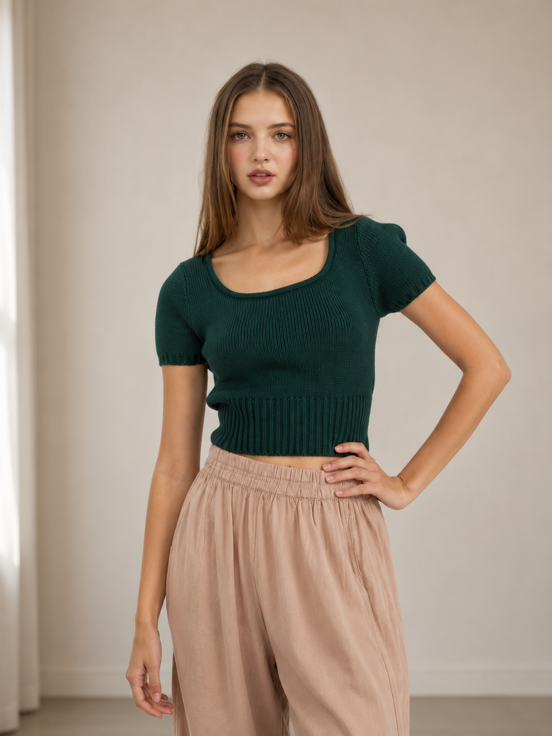 Scoop Neck Short Sleeve Knit Top
