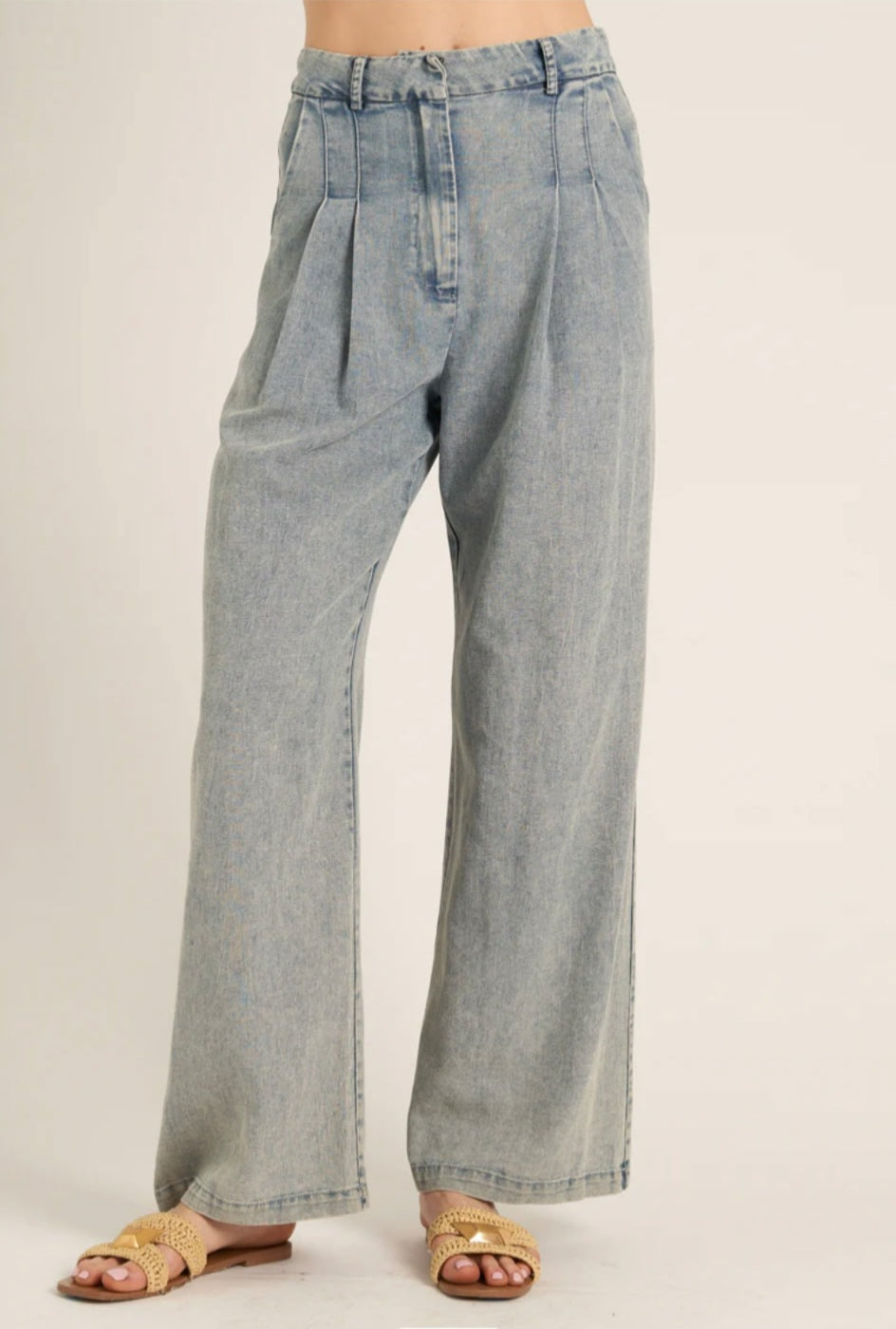 Pleated Wide Leg Denim